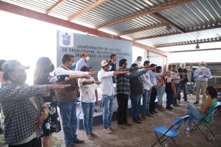 Toma de protesta: De la Unión de Productores Acuícolas y Pesqueros del estado de Querétaro.