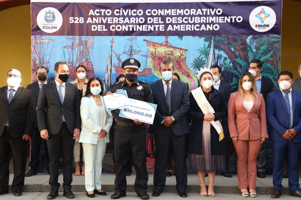 Reciben Oficiales:Otorgan Incentivos a Policías Municipales en Colón