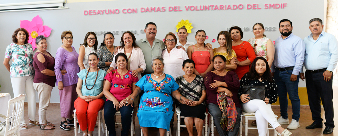 Reconoce Labor de Damas Voluntarias del SMDIF Edil Efraín Muñoz Cosme
