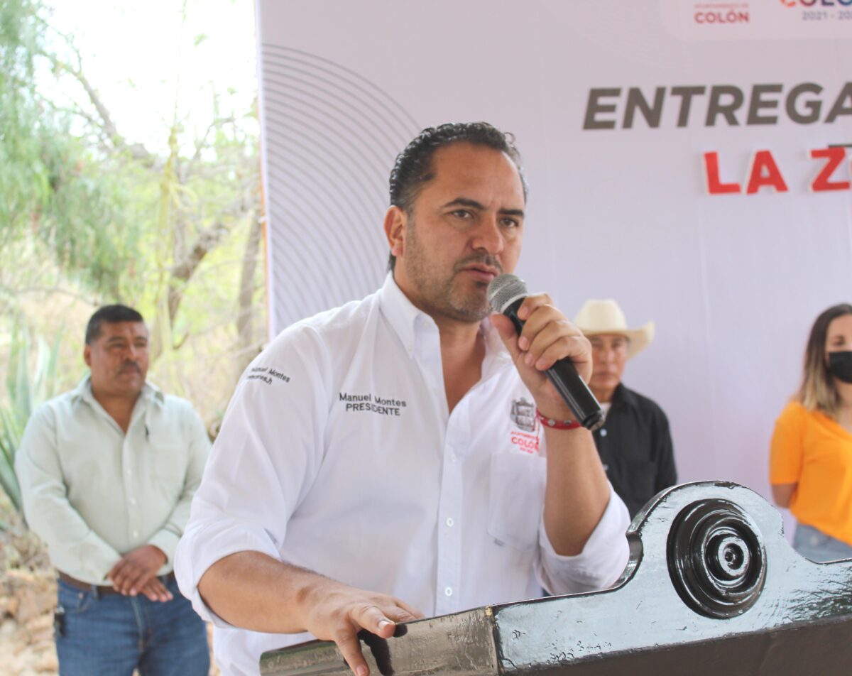 Entrega Obras Manuel Montes en las Comunidades de la Pila y la Zorra