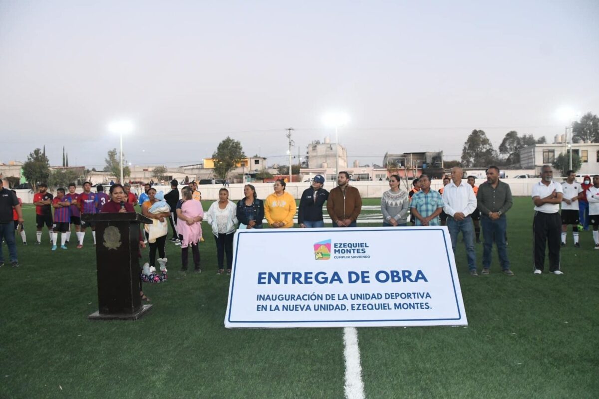 La alcaldesa Lupita Pérez Montes, entregó la rehabilitación del centro deportivo “La Nueva Unidad”.