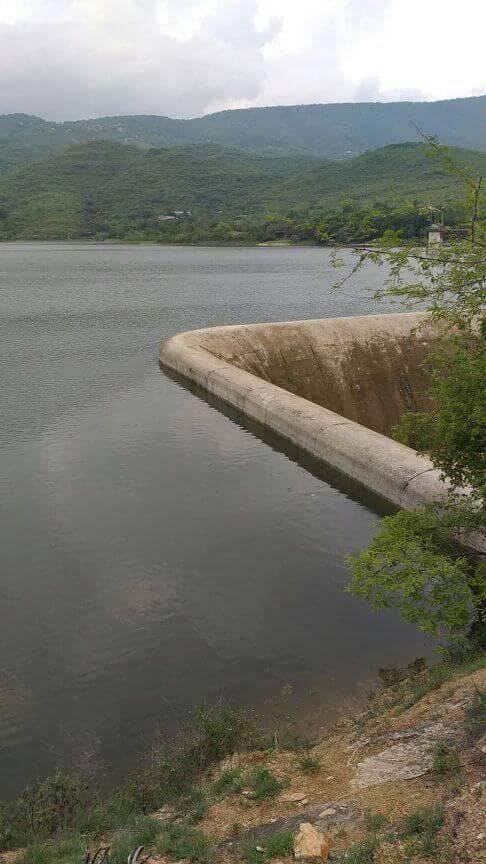 Se recupera:  La presa Jalpan principal embalse de la región serrana comienza su llenado.