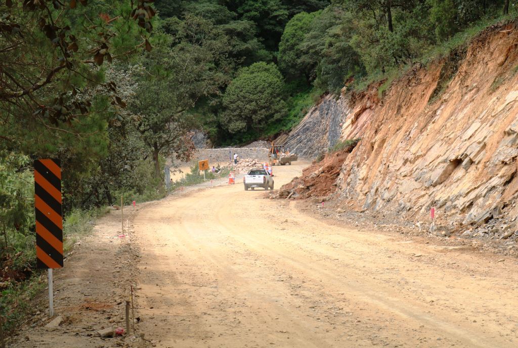 Supervisan en Pinal:  Modernización del Camino Quebradora- Derramadero de Bucareli