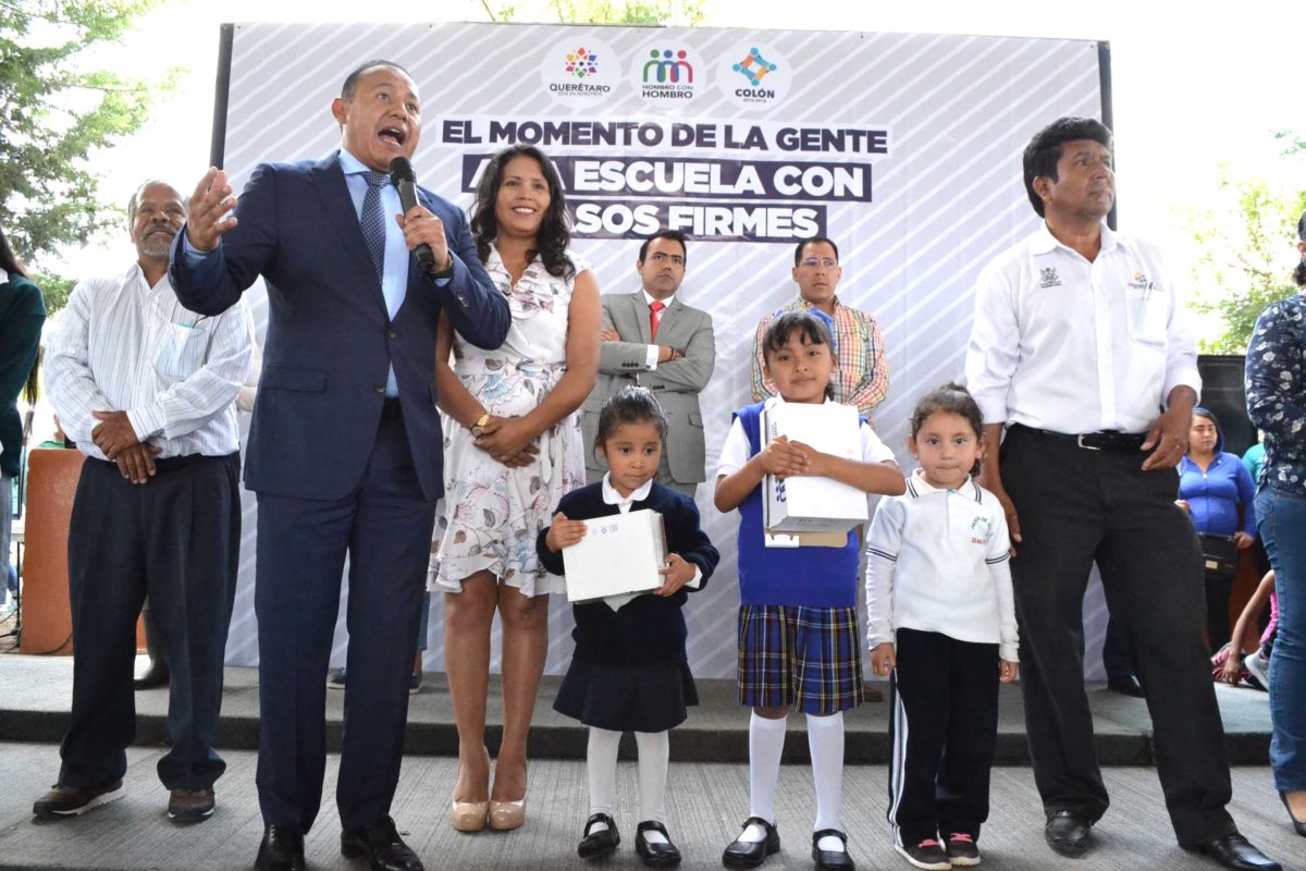 Arranca en Ajuchitlán:  Comienza Entrega de 14, 700 Zapatos Escolares en Colón