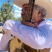Fiesta y música: Huapango arribeño, la música de la sierra de Xichú