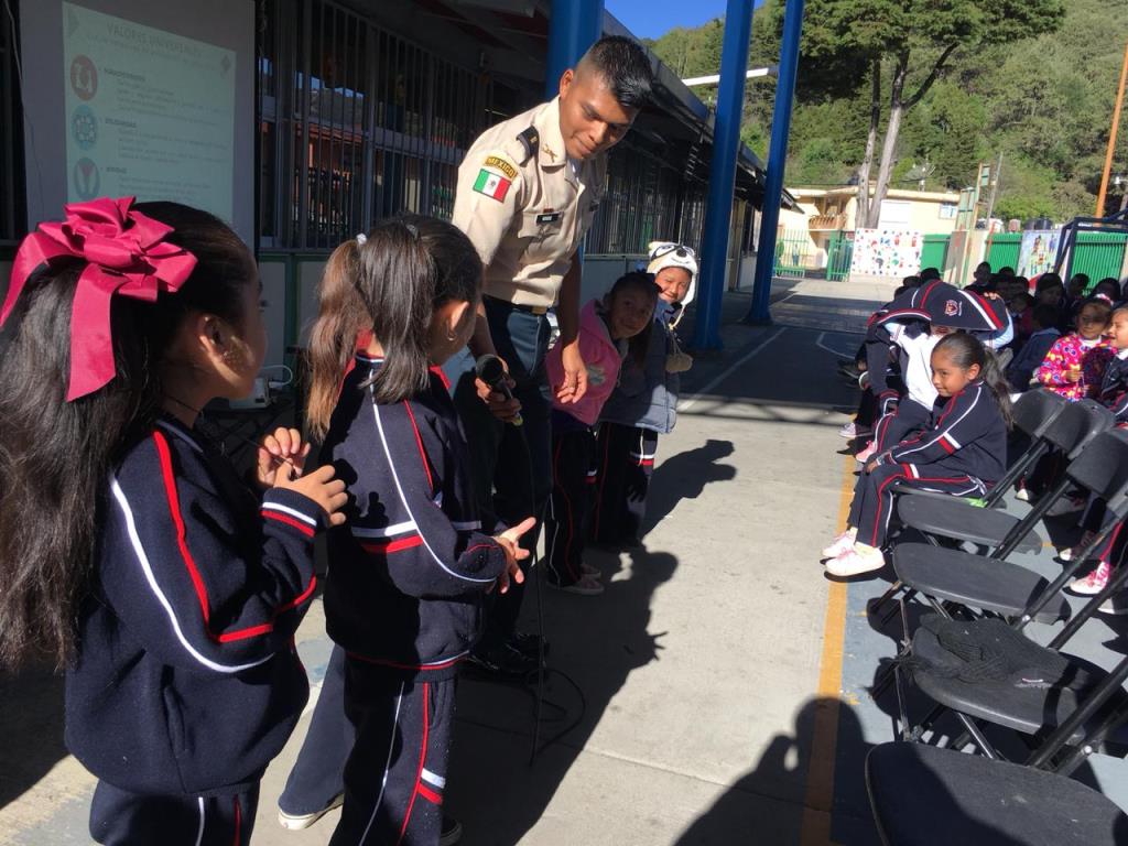 Ejército mexicano: Imparte plática sobre valores en escuelas pinalenses
