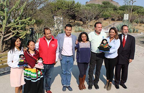 Robará Escenario: Participará “Lupita” Muñeca de Tolimán en el Encuentro Internacional Corregidora 2019