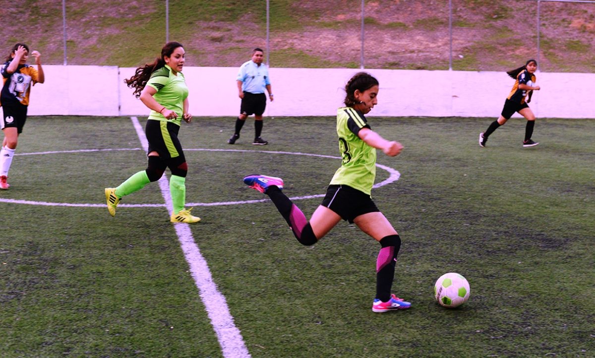 Arranca: Torneo de Fútbol Rápido Femenil en Jalpan de Serra