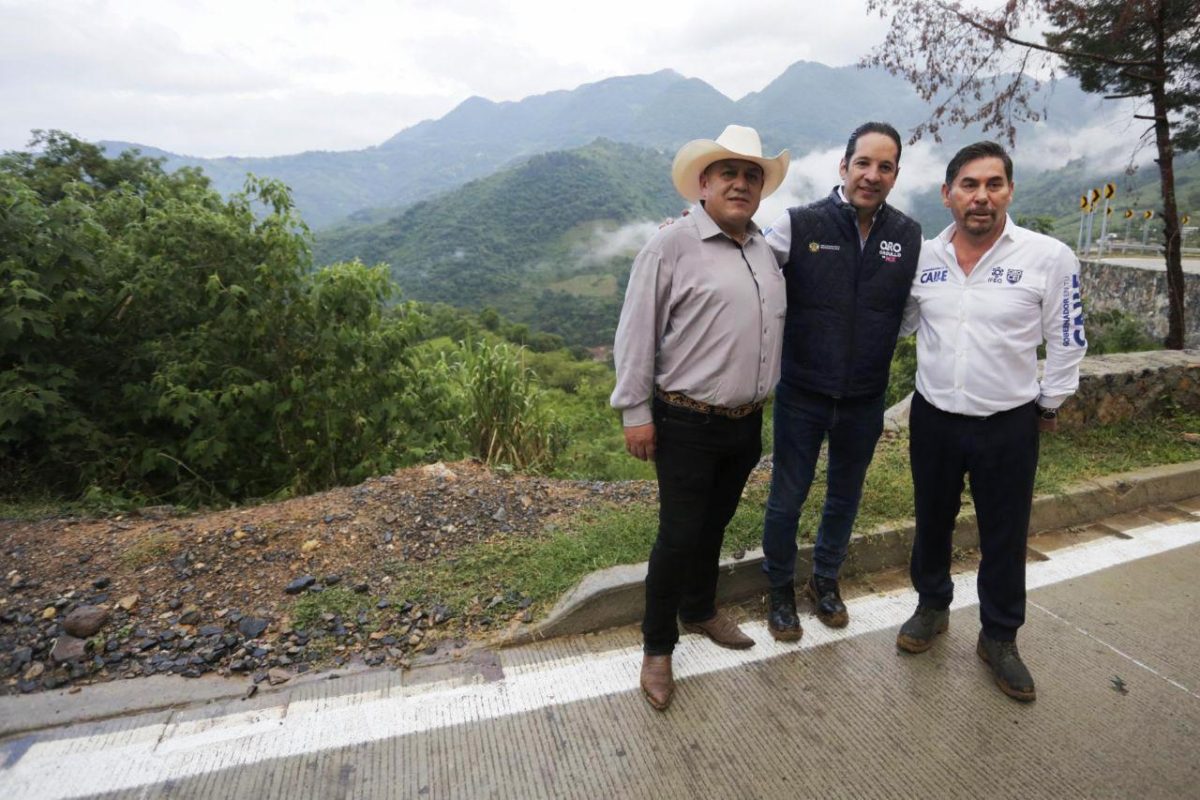 Entrega Gobernador: Caminos que conectan 79 comunidades de la Sierra Gorda de Querétaro