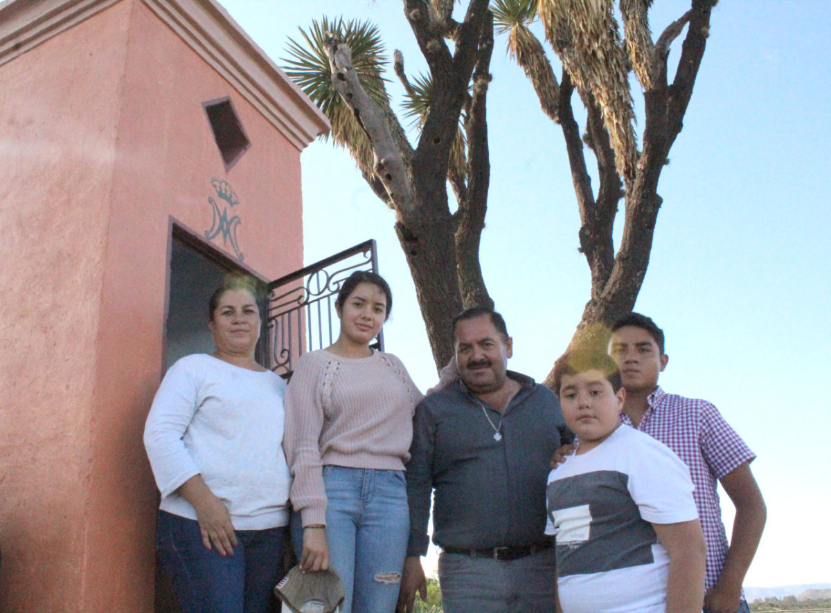 Después de 30 años: Familia Vázquez Ferruzca Recupera Capilla de la Divina Infantita en Ajuchitlán