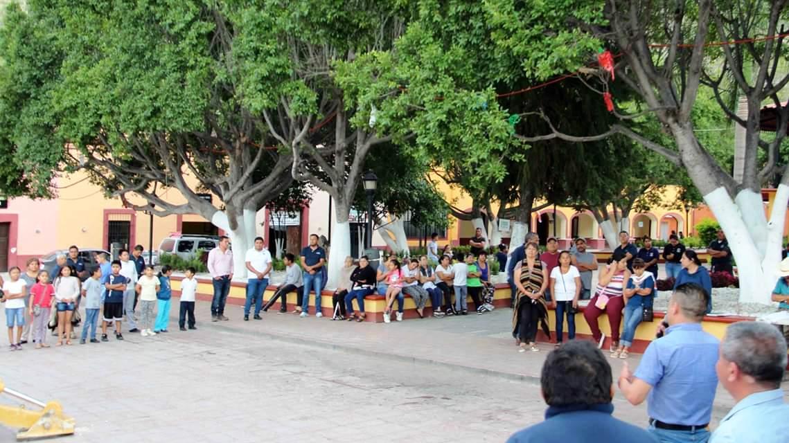 Arrancan obra: Rehabilitación Calle Pino Suarez en Peñamiller