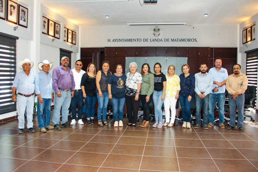 Toman acuerdos: Reunión a favor del medio ambiente en Landa de Matamoros