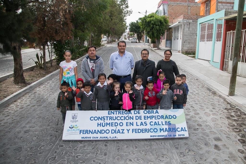 Edil de San Juan del Rio: Entregan mejoramiento de calles en Nuevo San Juan