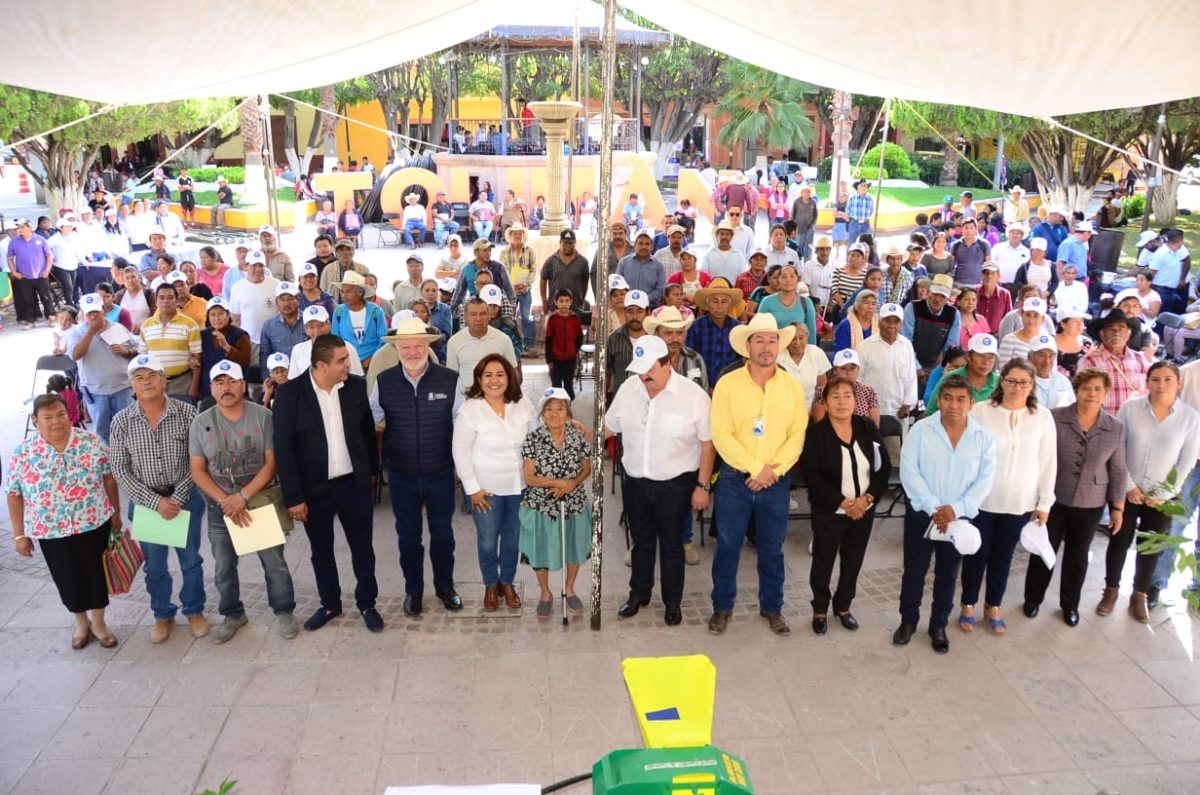 Apoyos para el Campo: Entrega Apoyos del Programa Municipalizado Lupita Alcántara