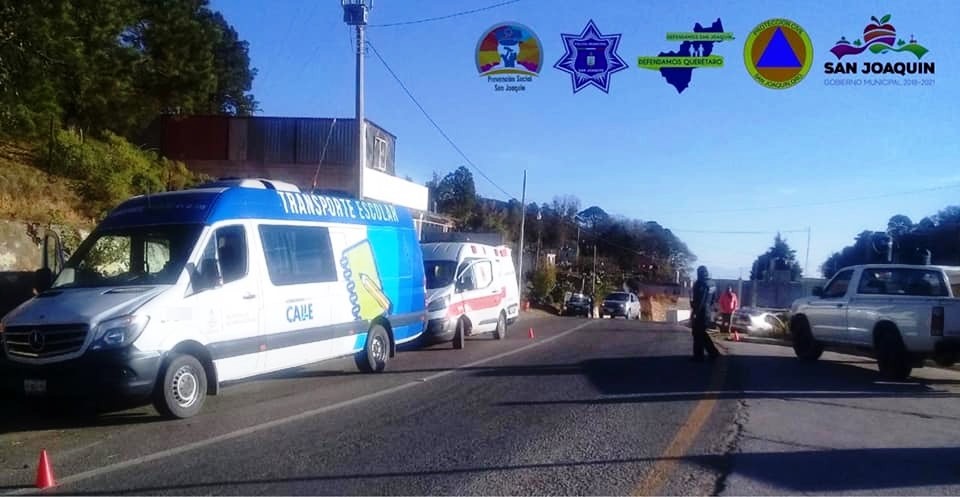 En carretera: Percance de Unidad de transporte escolar en San Joaquín