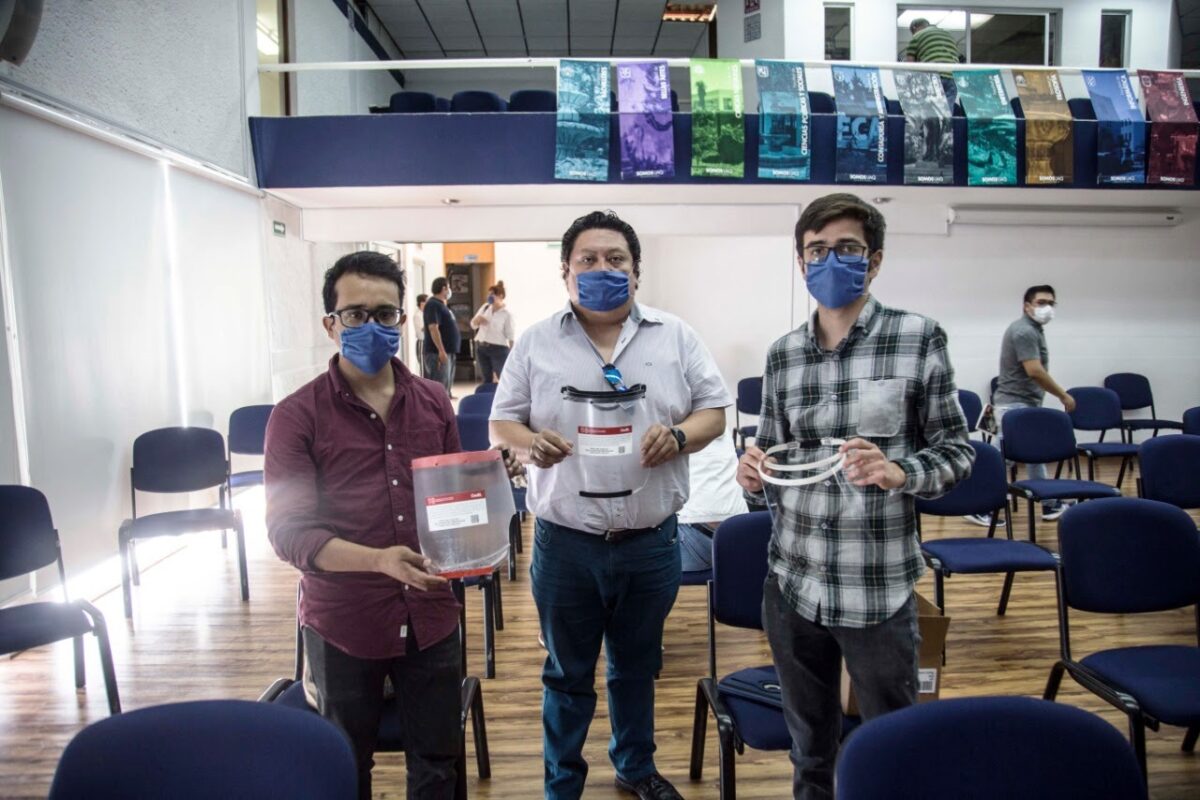 Universitarios UAQ: Producen equipo protector contra COVID-19