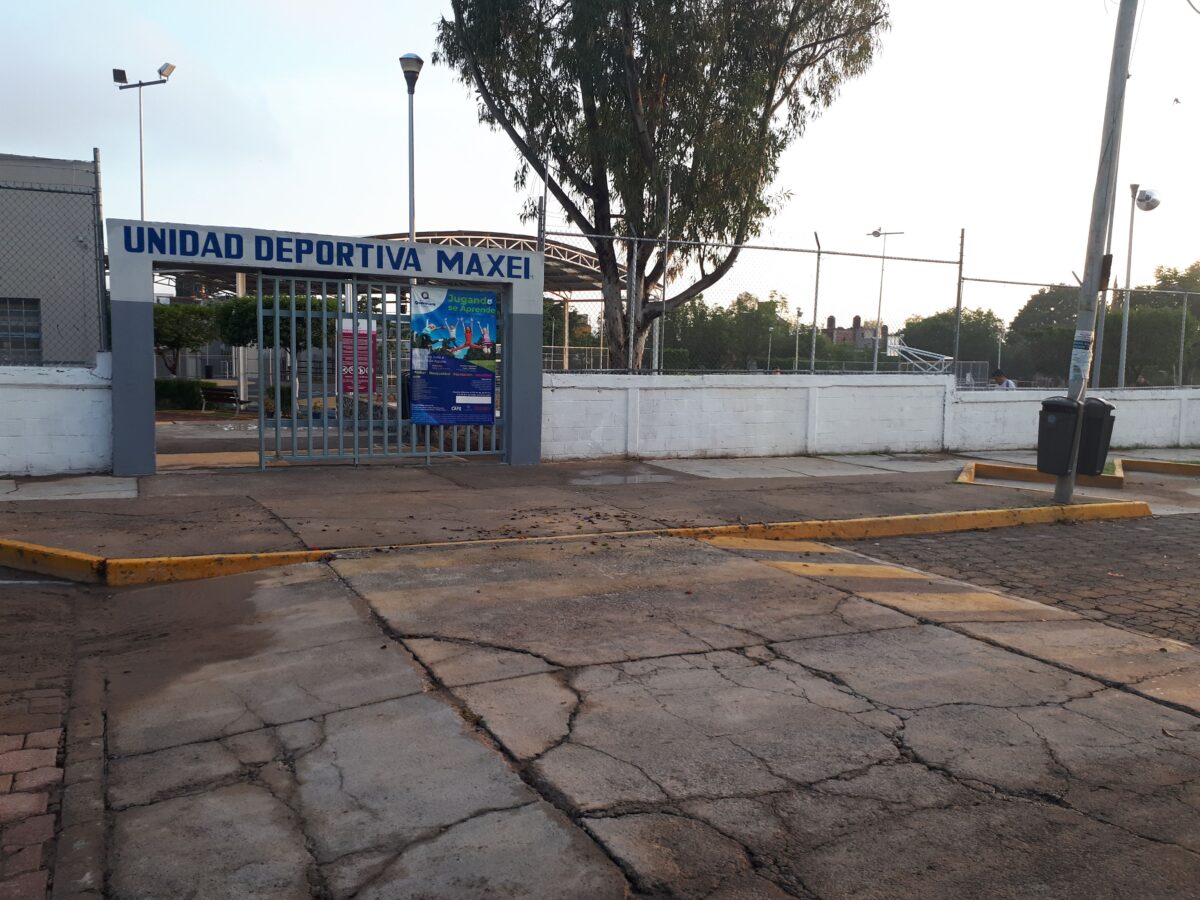 Sin pago y sin certeza: Decenas de promotores deportivos de Querétaro