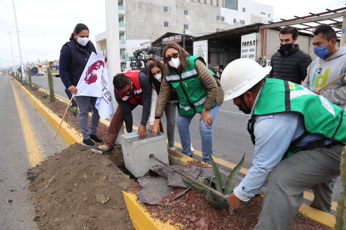 En Cabecera Municipal Arranca Obras Elvia Montes