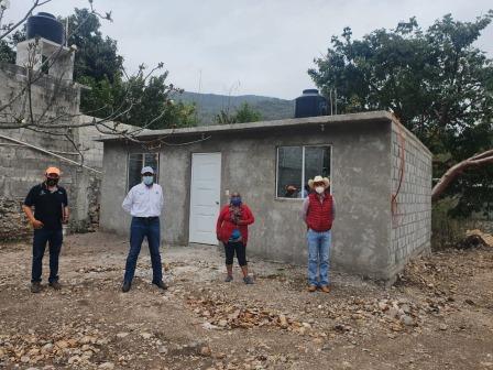 Afina: Instituto de Vivienda del Estado de Querétaro (IVEQ) detalles para entrega de viviendas.