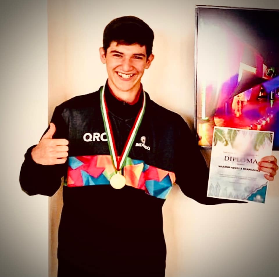 Medalla de oro: Queretano gana medalla de oro en Nacional de esgrima.