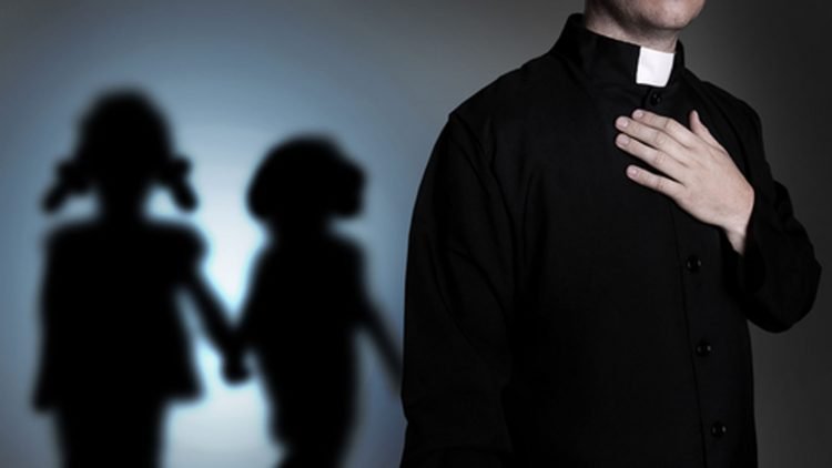 La Diócesis de Querétaro suspendió a un sacerdote tras la denuncia del abuso sexual.
