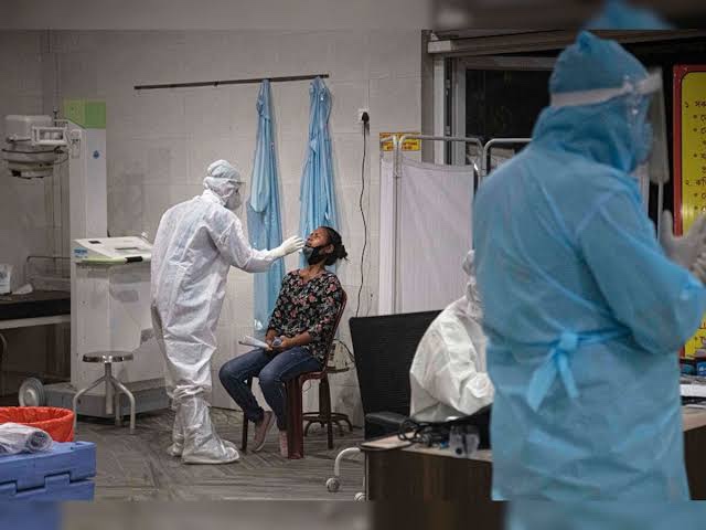 México registra la cifra más alta de contagios de toda la pandemia con 22 mil 711