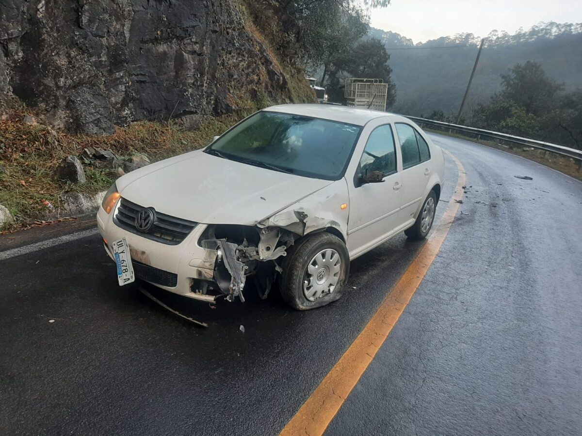 Se registra: Accidente en carretera de Pinal, solo dejó daños materiales.
