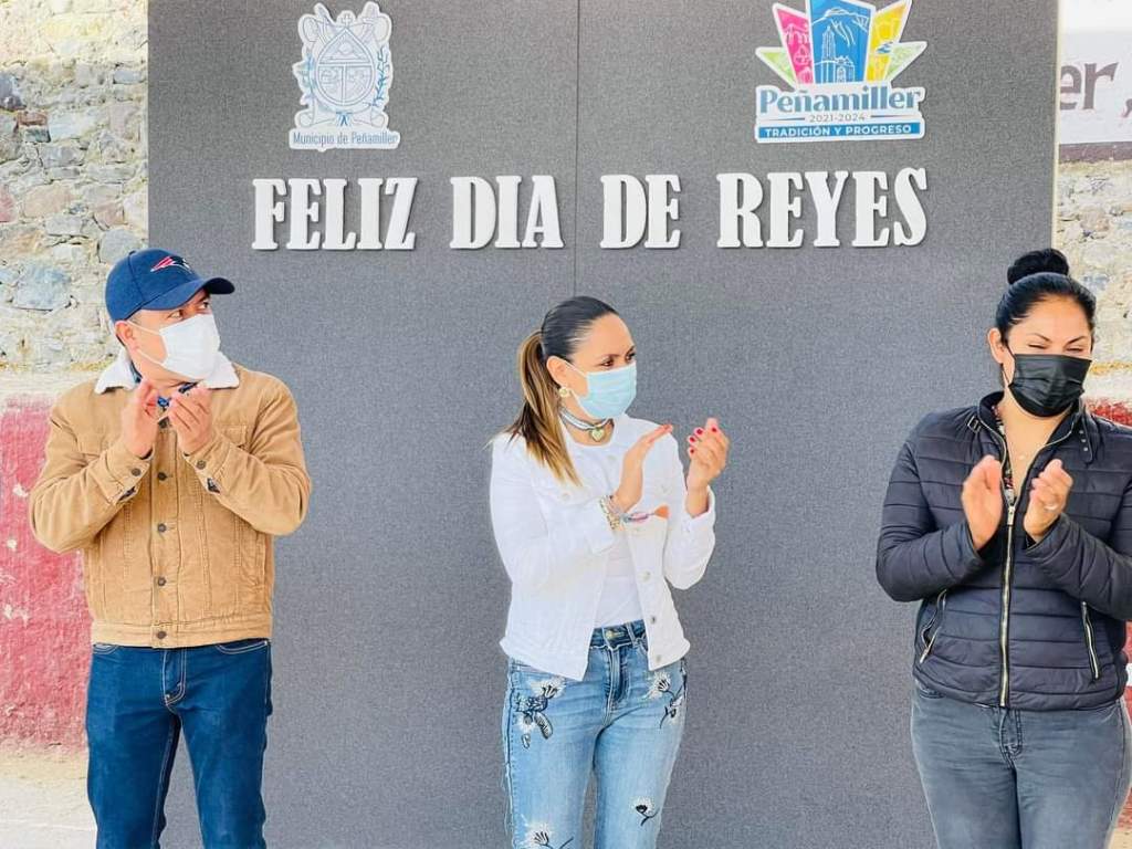 Selene Salazar: Visita comunidades del municipio de Peñamiller, para festejar día de Reyes.