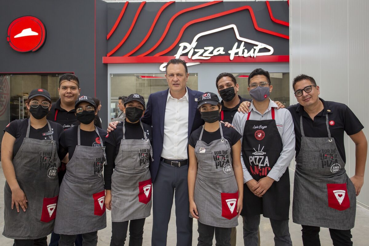 Apertura Nueva Planta Pizza Hut en Querétaro cok Inversión de 7.5 MDP