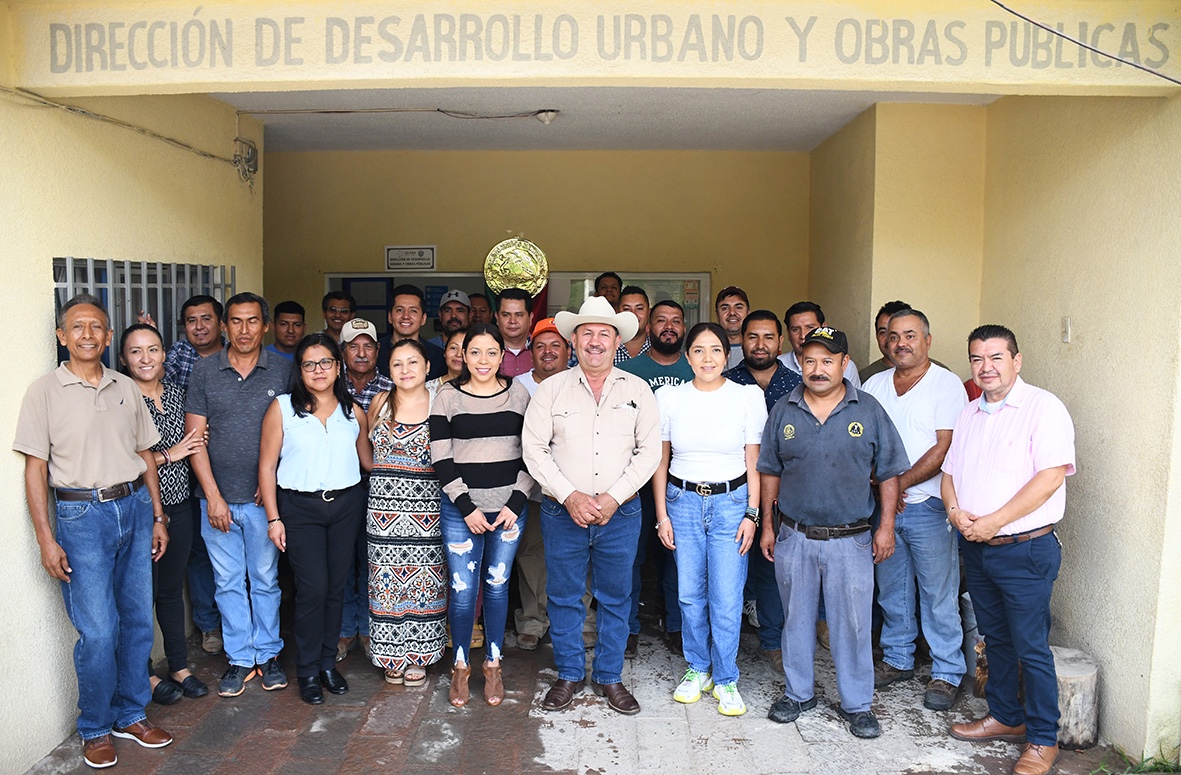 Busca Efraín MuñozMayor Ordenamiento en el Desarrollo Urbano de Jalpan