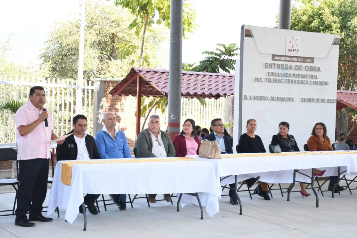 Obras de Infrestrucura Educativa Fueron Entregadas a la Escuela Telesecundaria de El Lindero.