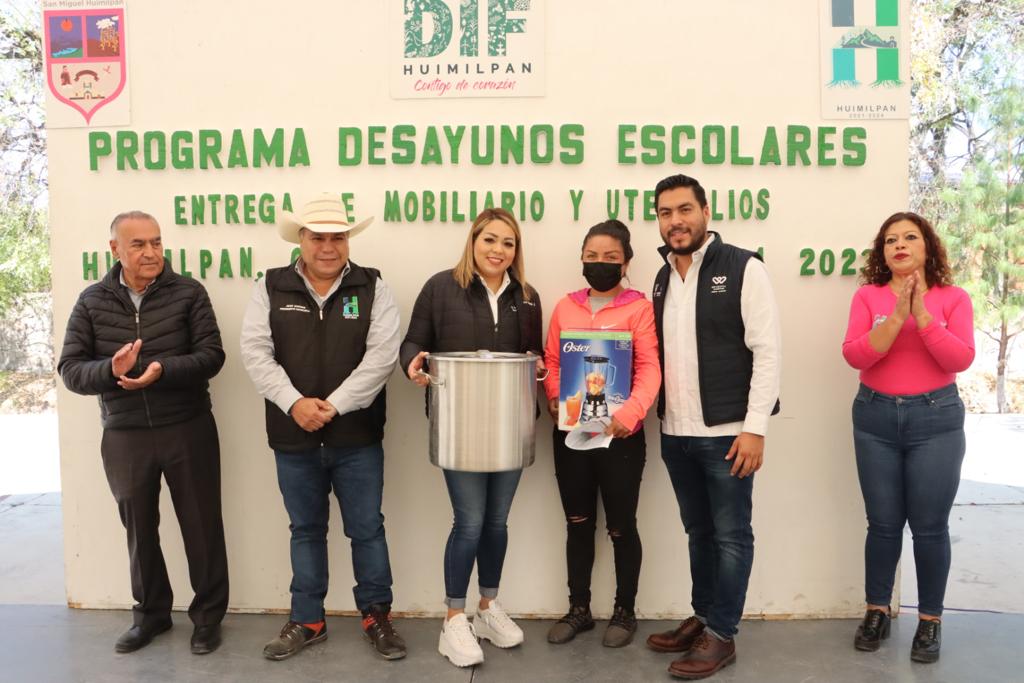 DIF Municipal de Huimilpan entrega utensilios para Programas Alimentarios