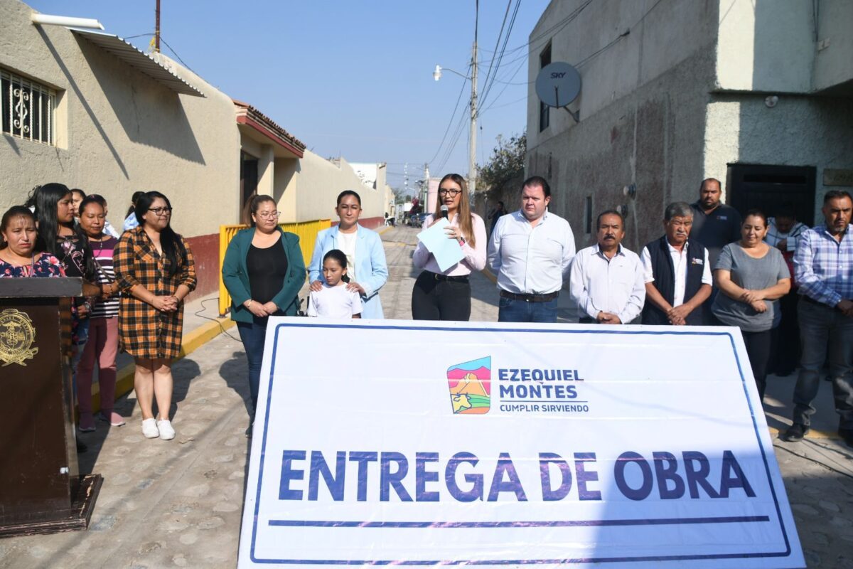 Lupita Pérez Montes entregó Rehabilitación de Calle Beneficiando a Alumnos