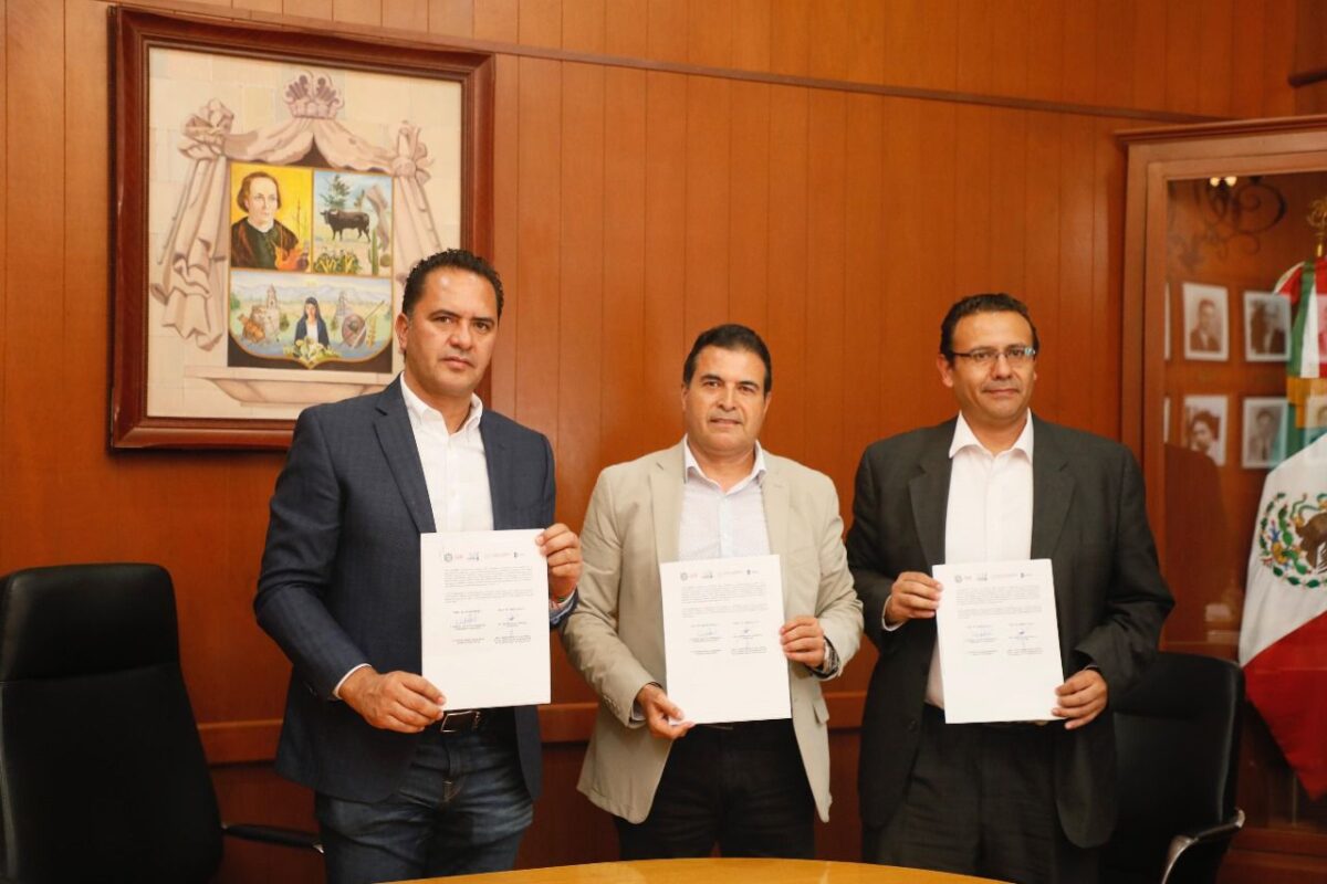 Firman convenio municipio de Colón y TecNM