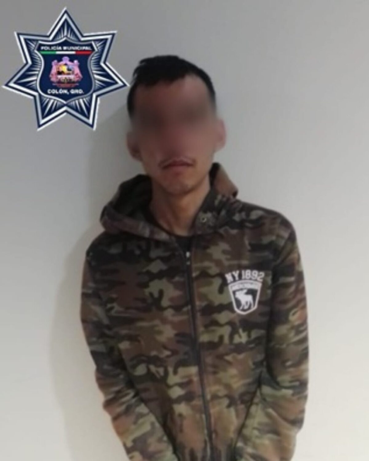 Policía de Colón Asegura a Masculino por Delitos Contra la Salud
