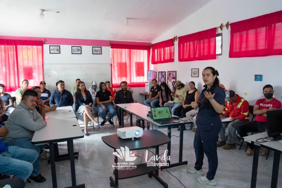 Yuni Benítez Impulsa el Cuidado de la Salud Masculina “Cuidarse es de Hombres” en Agua Zarca