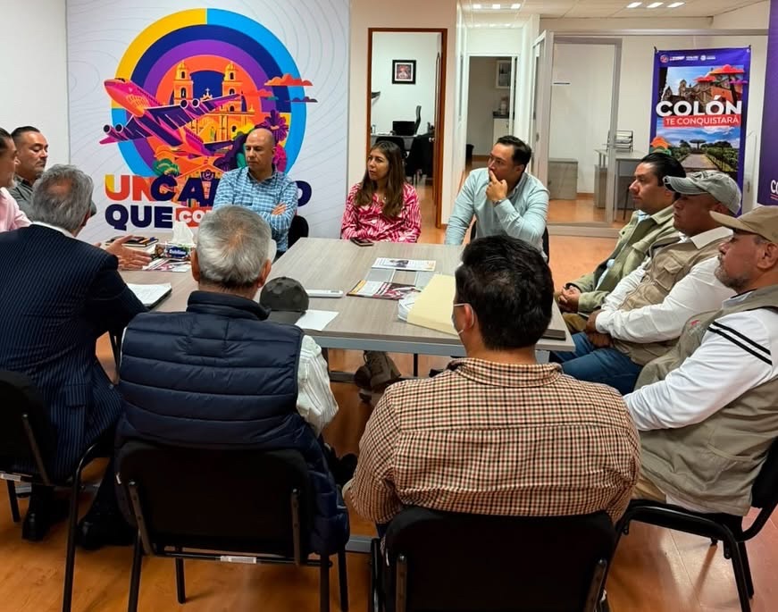 En Colón Impulsa Gaspar Trueba Gestión de Vivienda ante CONAVI para Familias de del Municipio&nbsp;
