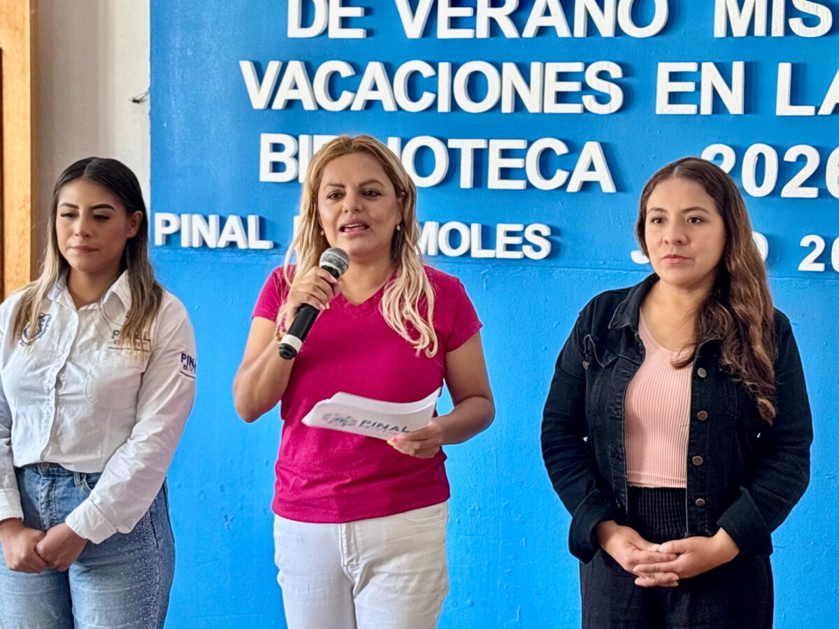 Lupita Ramírez encabeza la inauguración del curso de verano «Mis Vacaciones en la Biblioteca»