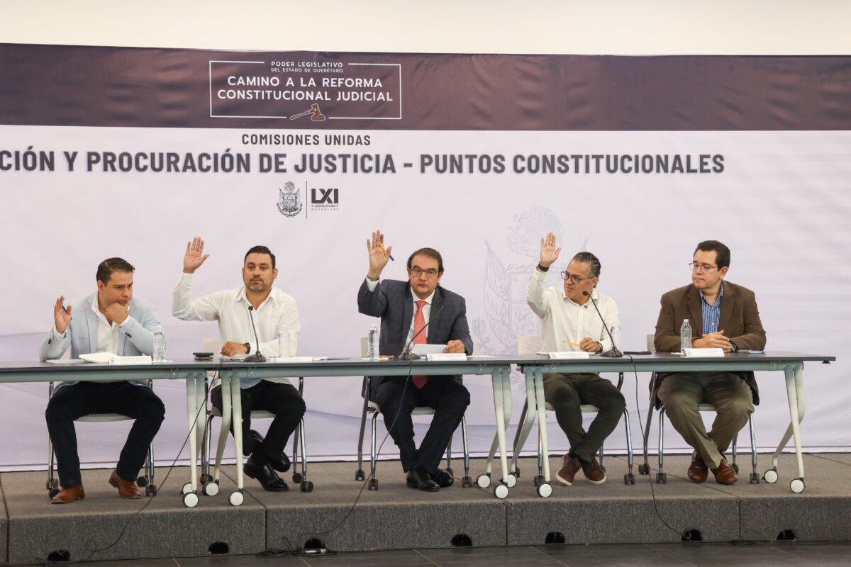 Inician diputados integrantes de las Comisiones Unidas de Administración y Procuración de Justicia y Puntos Constitucionales, análisis de reforma a la Constitución Política del estado